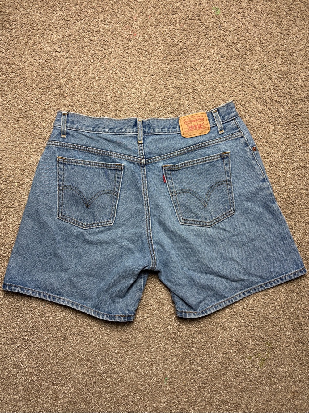 Levi's vintage 550 Jean baggy shorts size 16